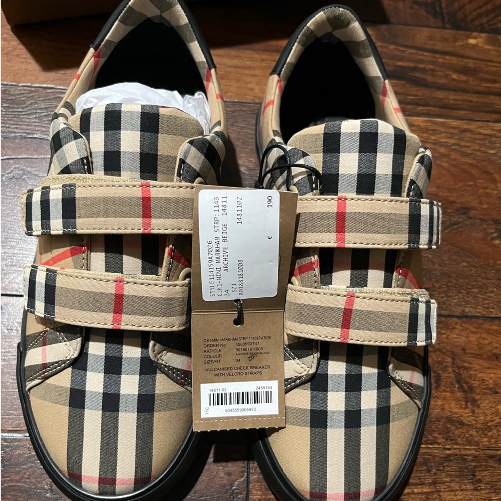 Kids Burberry shoes
